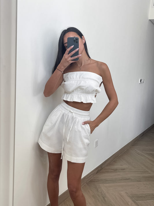 Manera Odevatca white summer short set